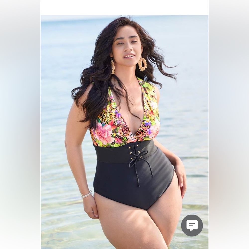 Venus Belted one piece swimsuit deep v, NWT 20
